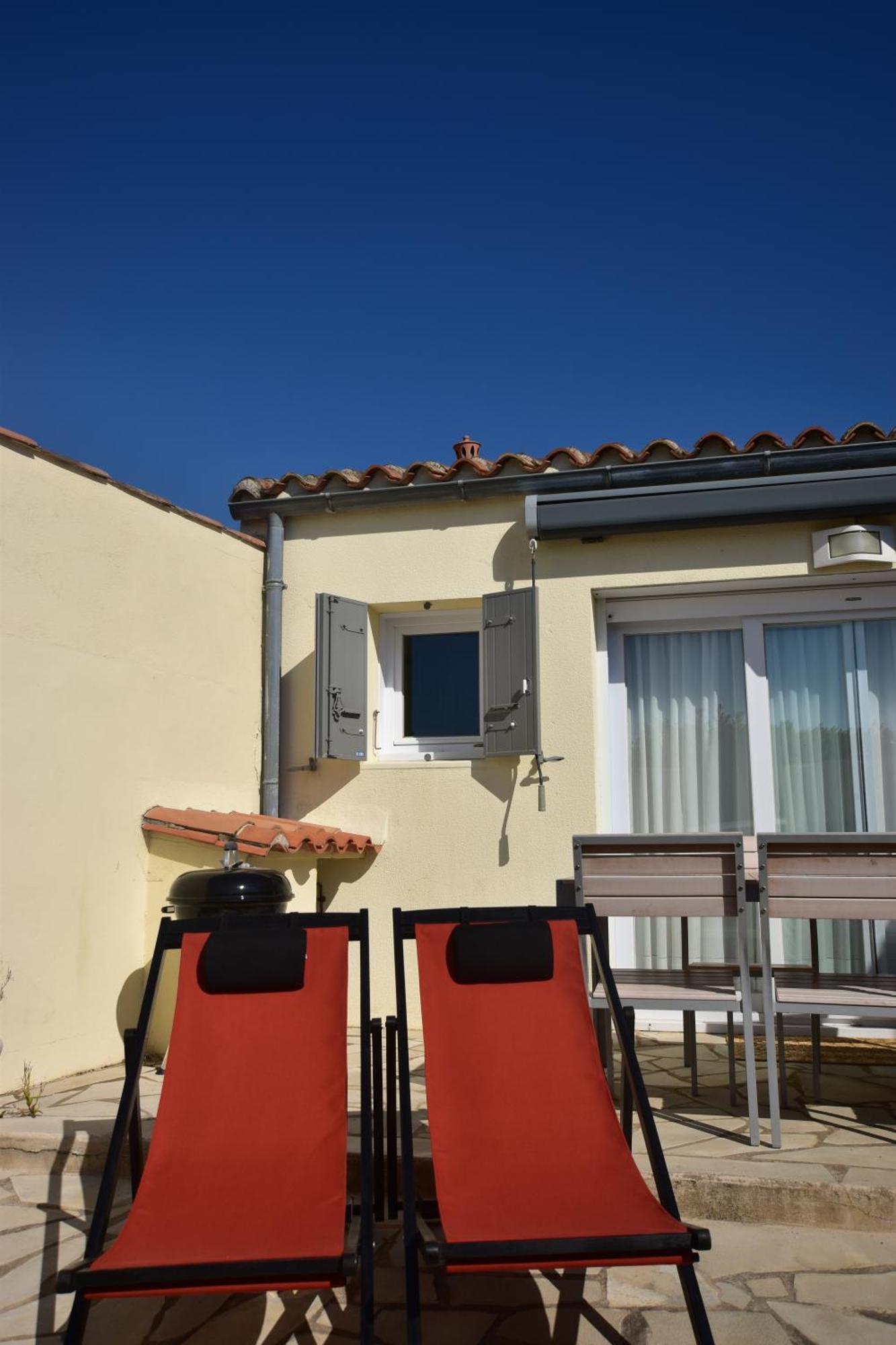 Large Studio Close To The Beach Saint-Martin-de-Ré Exterior foto